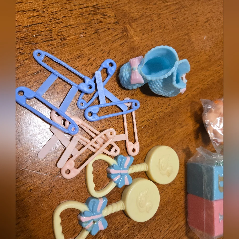 BIG LoT Of Vintage Cake Decorations For Many Occasions